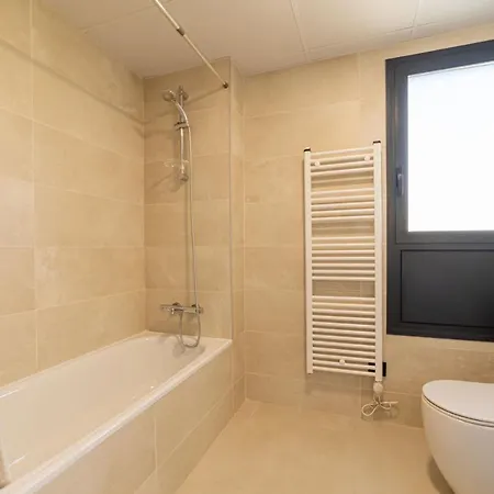 Apartamento Nuevo Alexia 1 4 1 En *